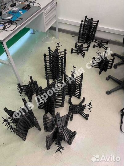 Дрон квадрокоптер