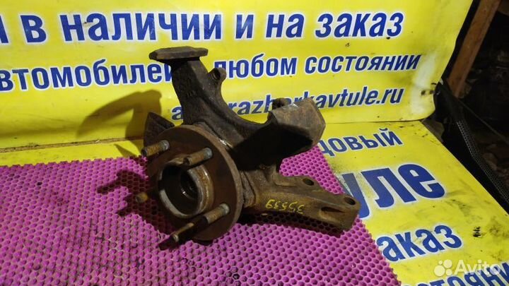 Кулак поворотный передний левый Dodge Intrepid