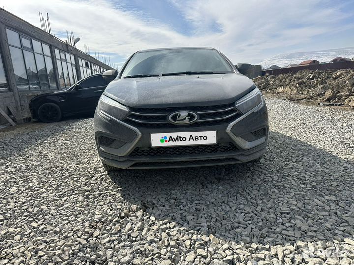 LADA Vesta 1.8 CVT, 2024, 2 800 км