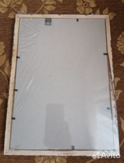 Рамка со стеклом 21*30, формат А4 (новая)