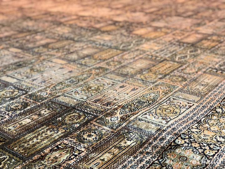 Шелковый ковер кашмир