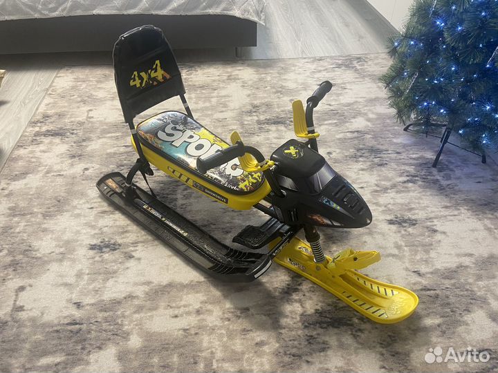 Снегокат со спинкой