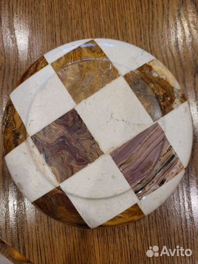 Пепельница из оникса