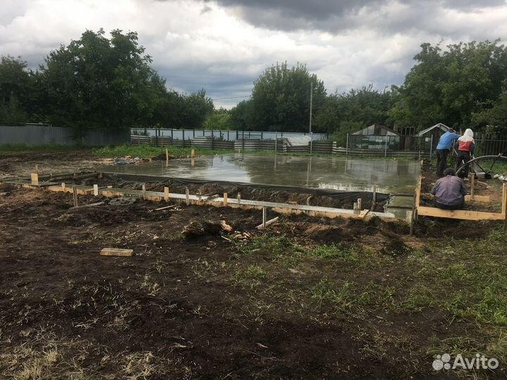 Заливка фундамента