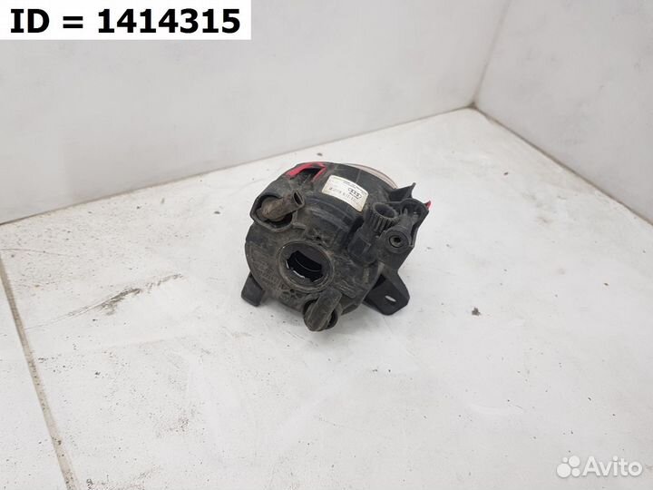 Птф передняя правая Audi A4