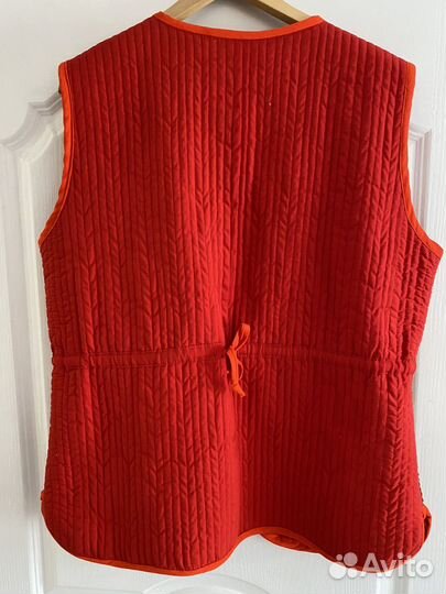 Жилет ручной работы