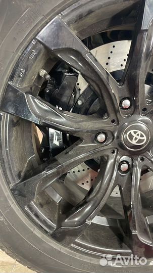 Тормозная система Toyota Land Cruiser 300