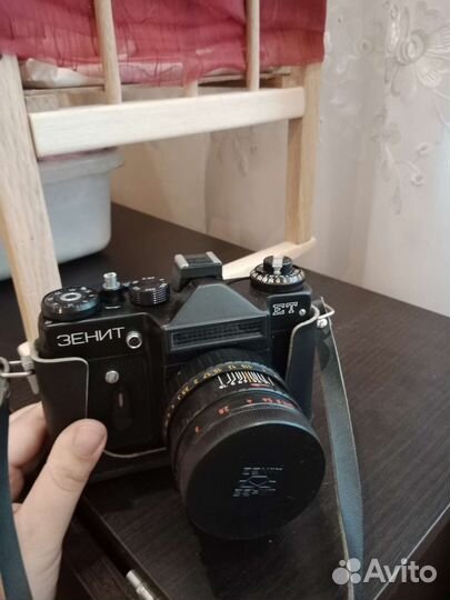Плёночный фотоаппарат Зенит