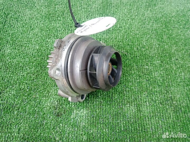 Водяной насос (помпа) VAG