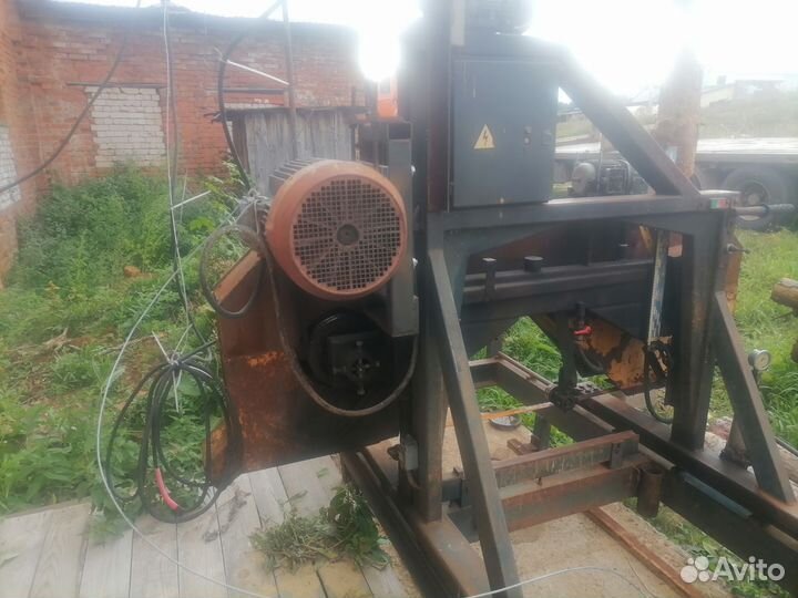 Ленточная пилорама Циркулярный станок