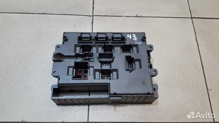 Блок предохранителей салонный BMW 1 серия
