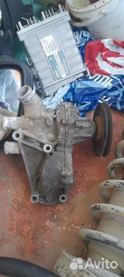 Помпа audi 100 с4