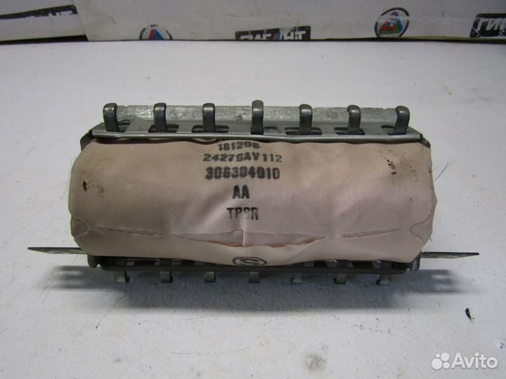 Подушка безопасности пассажирская (в торпедо) Note