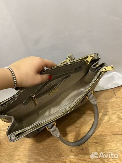 Сумка prada