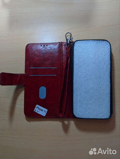 Чехол на iPhone 11