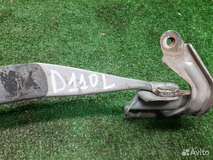 Петля капота левая Suzuki Grand Vitara 2012