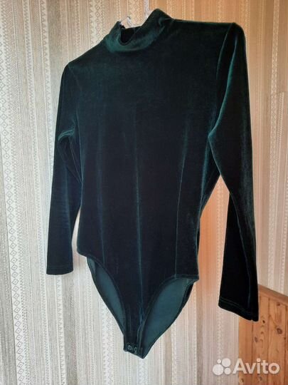 Вельетовое боди