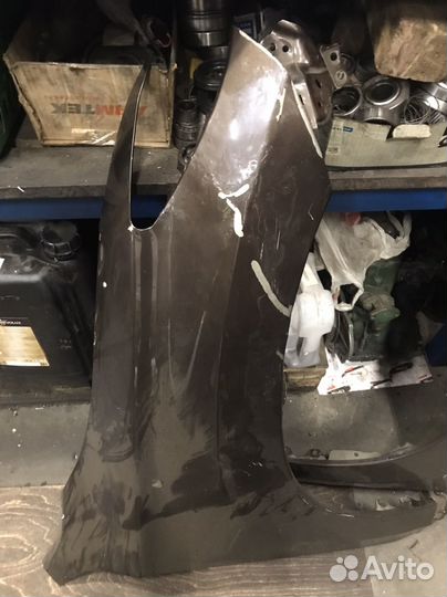 Крылья Mitsubishi pajero sport