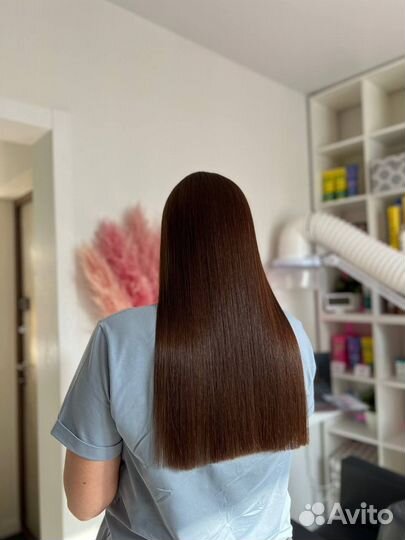 Кератиновое выпрямление волос