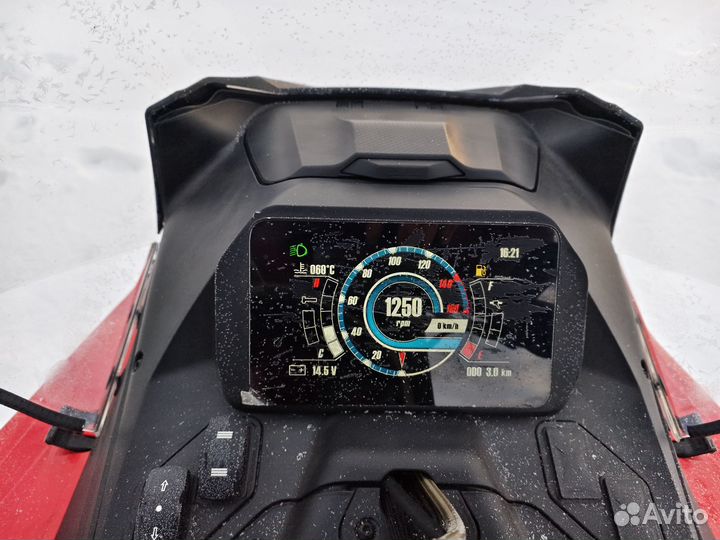 Снегоход Aodes Alpinecross 1000