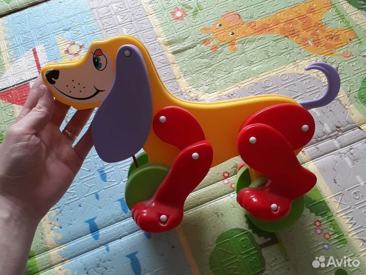 Собака каталка