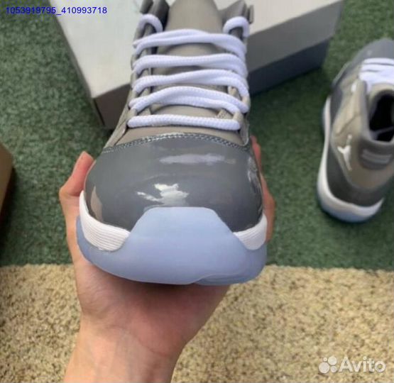 Кроссовки nike air jordan 11 retro grey