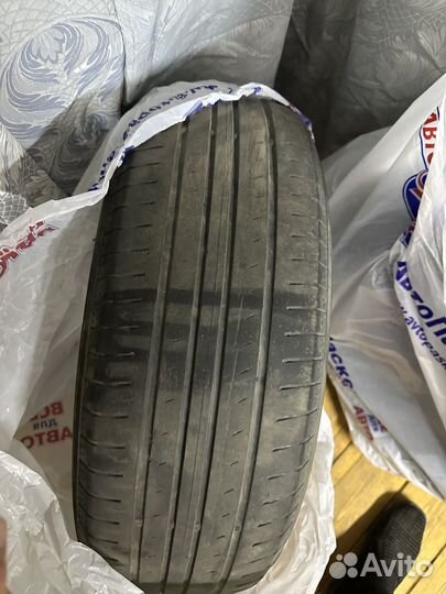 Yokohama BluEarth-A 215/65 R17 99