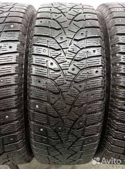 Bridgestone Blizzak Spike-02 185/60 R15 100Z