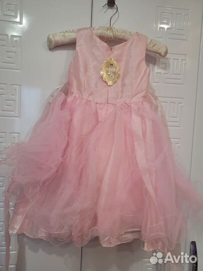 Платья нарядные от 116 до 146