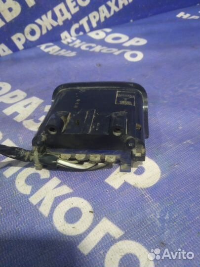 Кнопка открывания багажника Nissan Cefiro A32