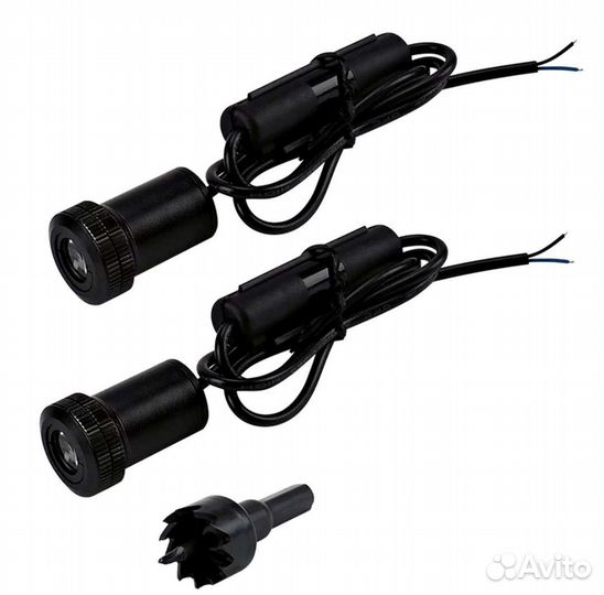 Проекция логотипа Ниссан (врезной) в дверь авто