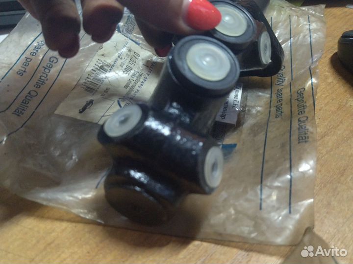 Главный тормозной цилиндр VW Passat