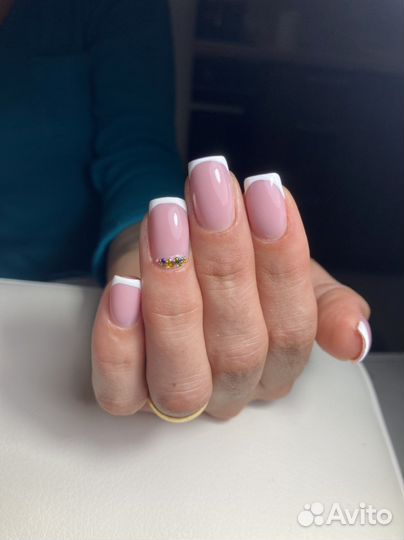 Маникюр на дому