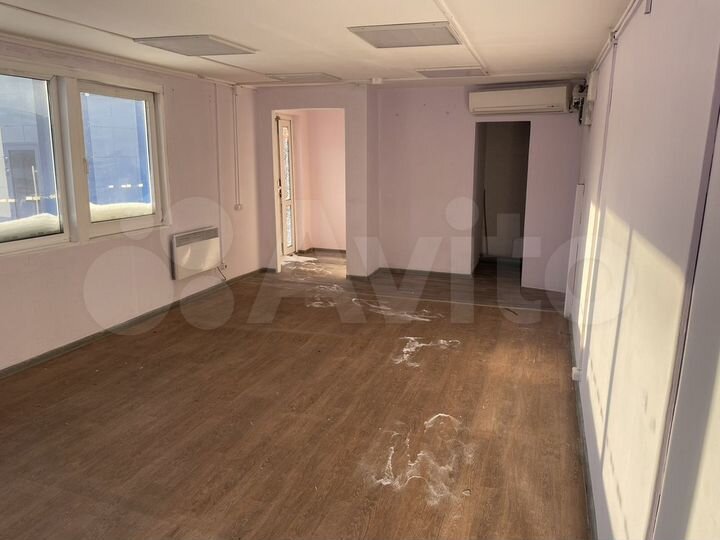 Торговое помещение 25 м² (2 мес. каникул)