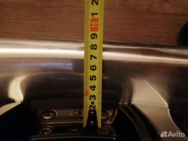 Work R20 на Lexus LS 460/600