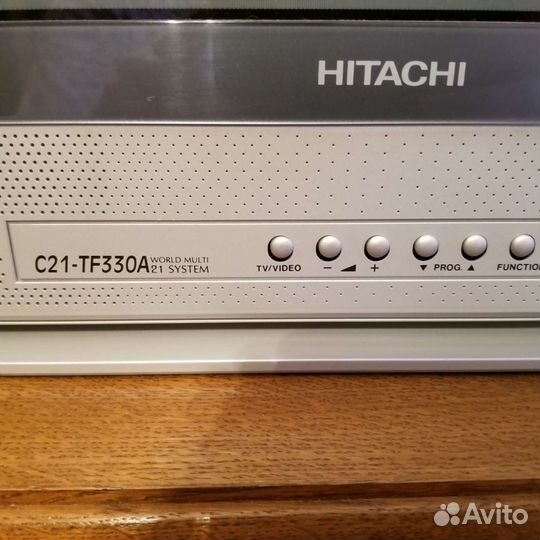 Цветной телевизор Hitachi 54см C21-TF350A