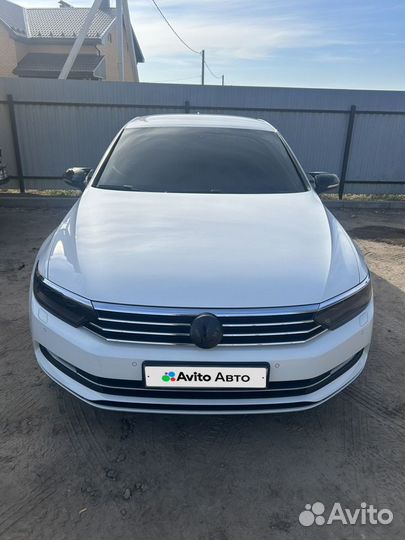 Volkswagen Passat 1.8 AMT, 2015, 214 246 км