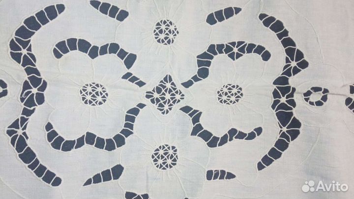 Скатерть на стол, комод крючком, салфетка