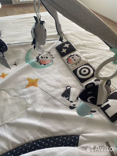 Развивающий коврик tiny love день и ночь