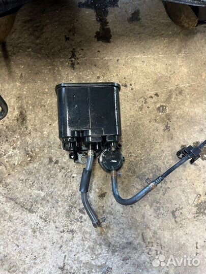 Бензобак Toyota Mark X X120 4GR-FSE 2008