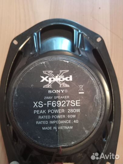 Колонки,магнитола продам