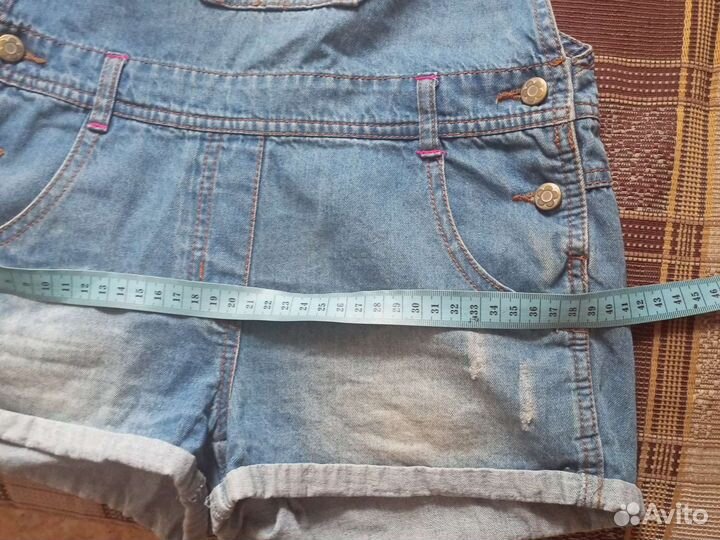 Джинсовый комбинезон для девочки