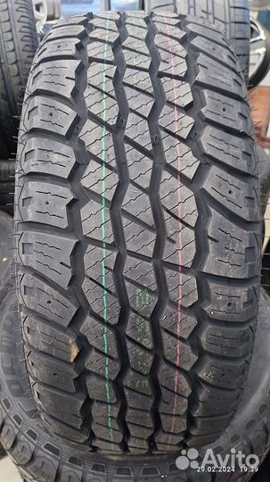 Tracmax X-Privilo AT08 265/65 R17 112T