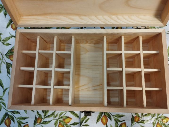 Деревянная коробка для эфирных масел