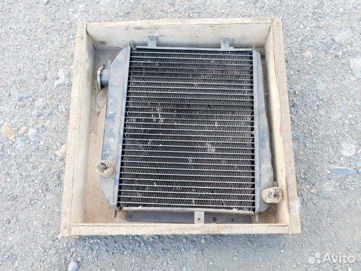 Новый радиатор Москвич, иж 412, 2140 СССР