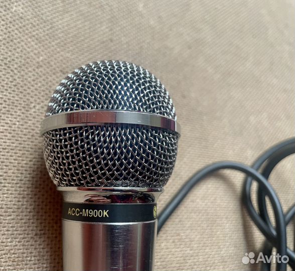 Караоке микрофон