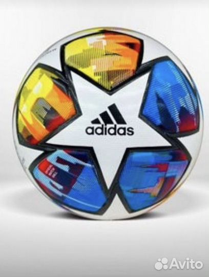 Футбольный мяч adidas