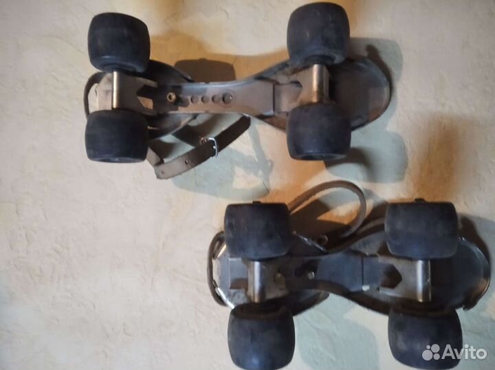 Роликовые коньки СССР