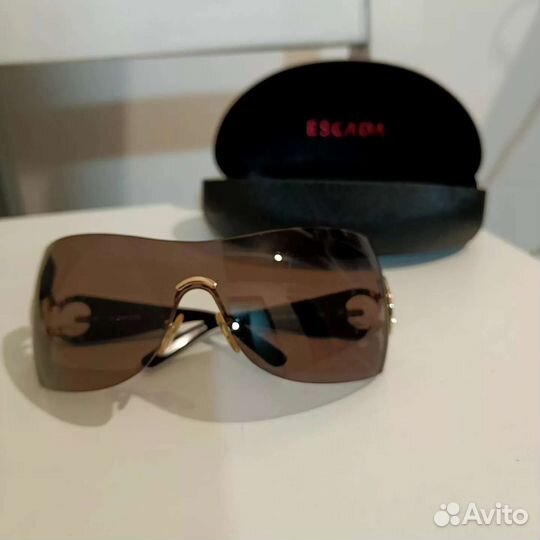 Винтажные солнцезащитные очки Escada