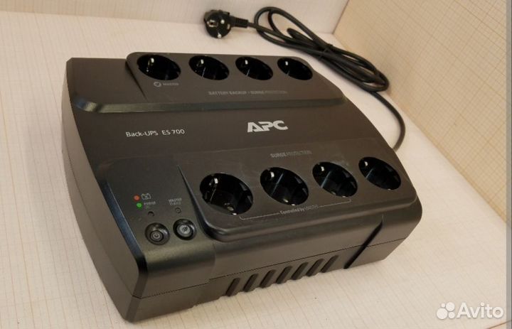 Ибп APC Back-UPS ES 700